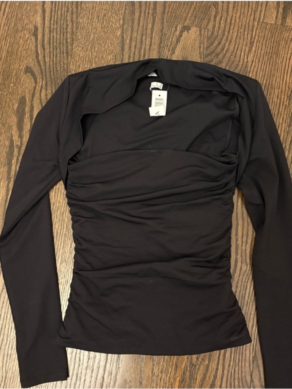 Aritzia Black Long Sleeve Ruched Bodice Top
